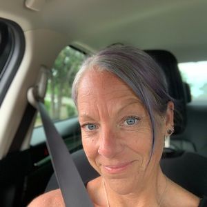 Meet your Posher, Alison